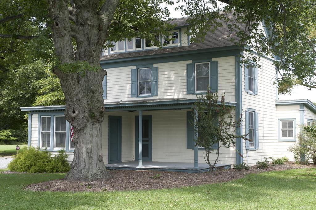 Inn At Osprey Point Rock Hall Esterno foto